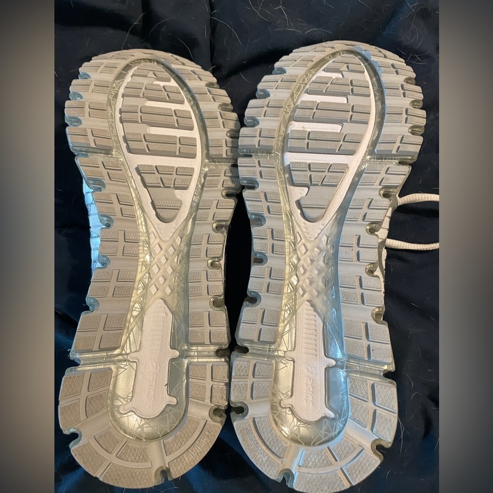 ASICS Quantum lifestyle shoes. - Picture 6 of 10
